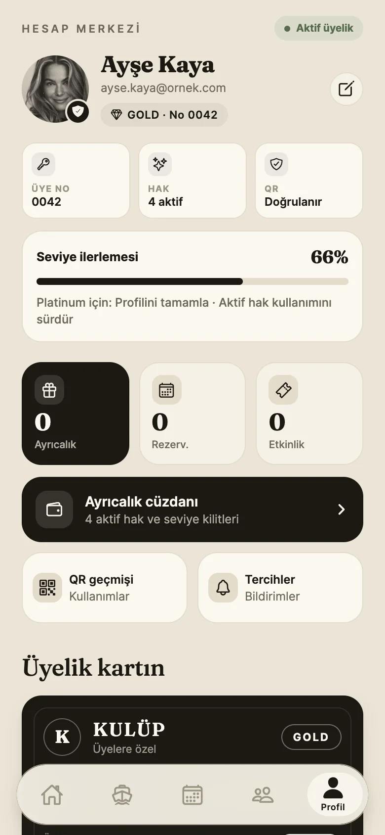 Profil ekranı: üyelik kartı, seviye ilerlemesi ve QR geçmişi